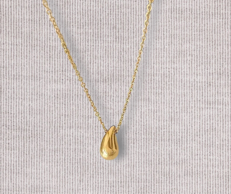 Giselle Teardrop Pendant