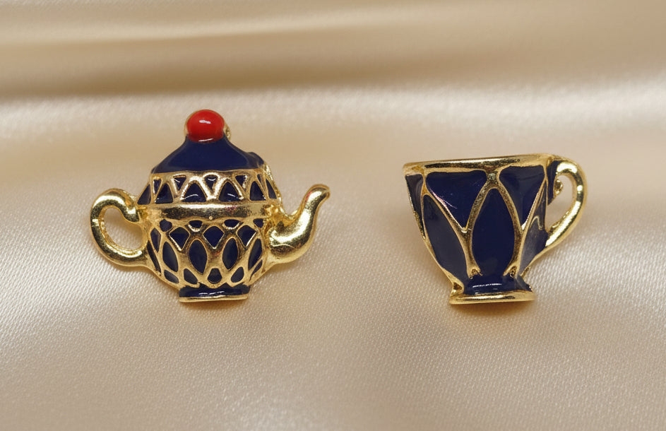 Polly Teapot and Cup Studs
