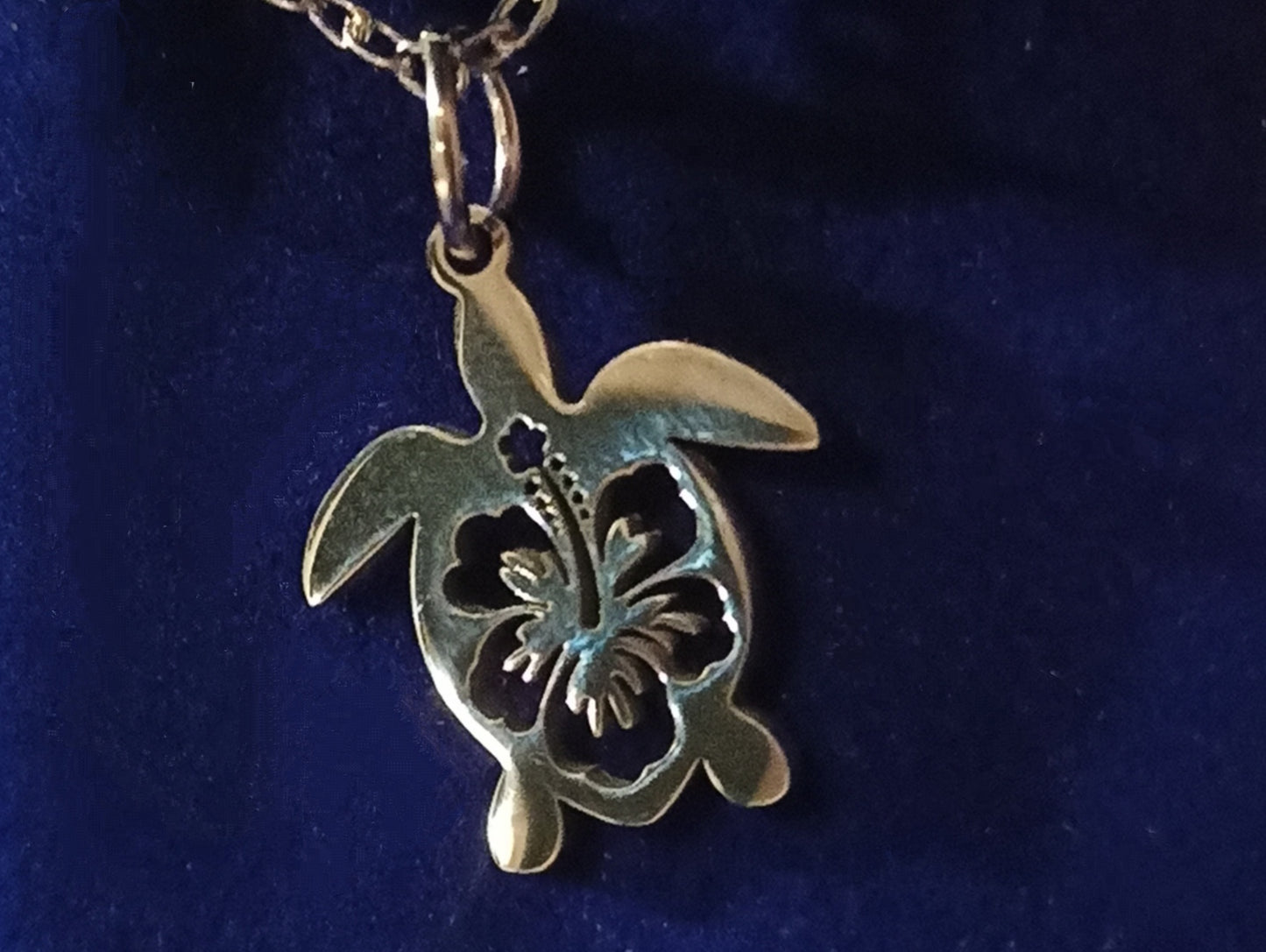 Leonie pendant