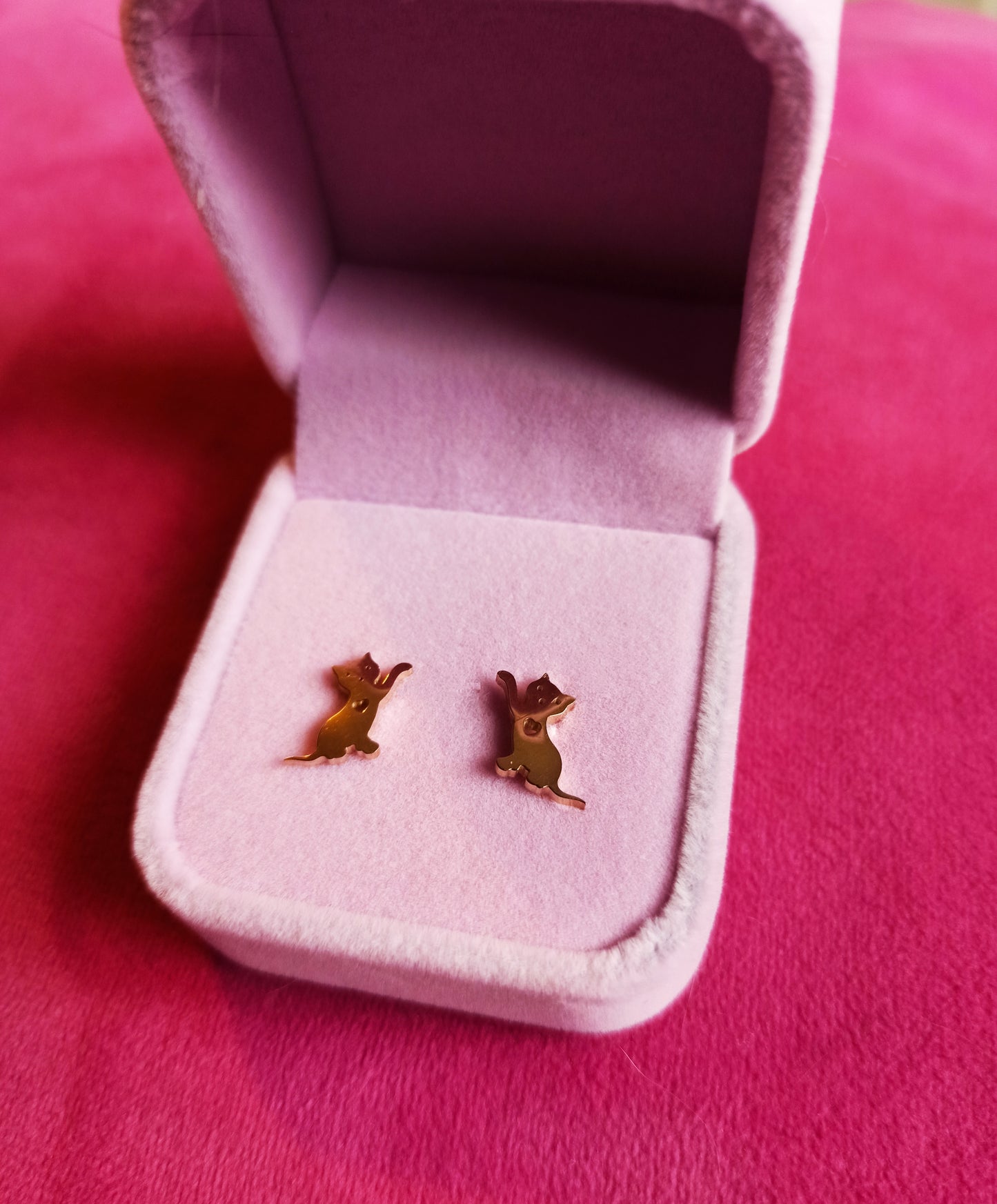 Cleo Kitty Stud Earrings