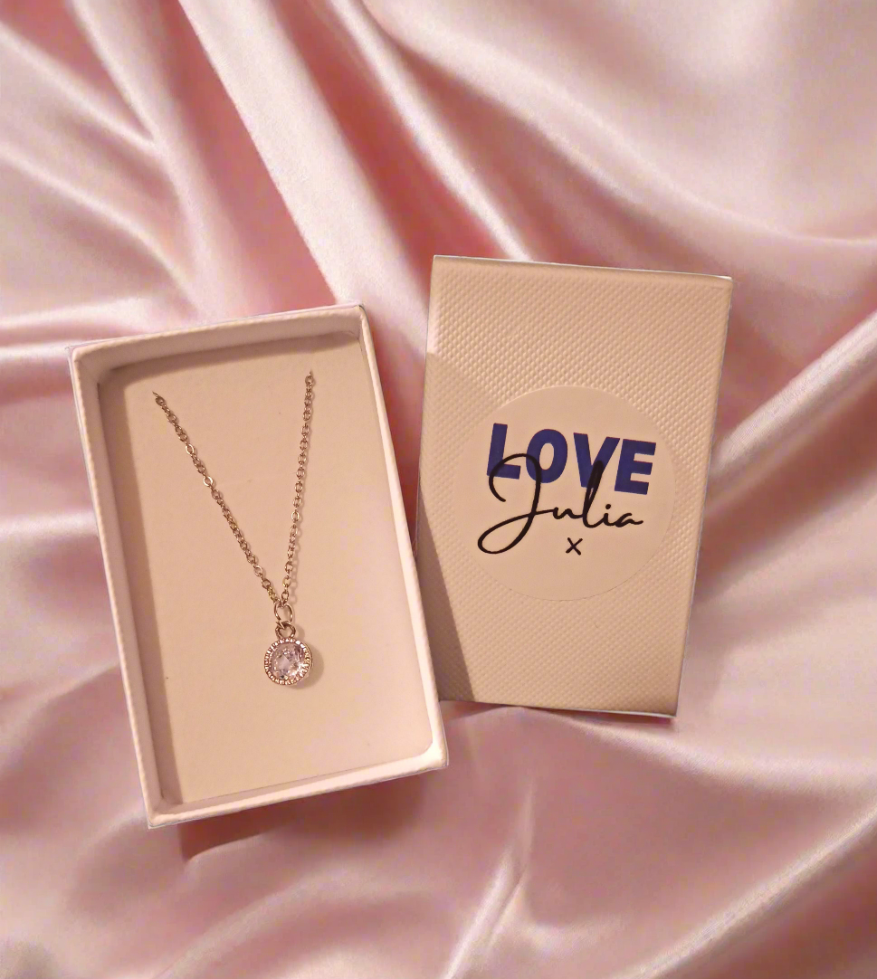 Madison Pendant